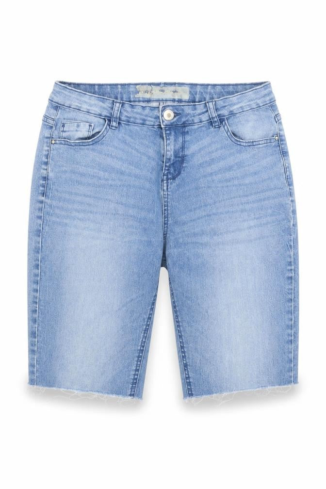 Front view of Denim & Co. women’s blue cotton basic shorts, size UK 32, 8-inch leg regular zip