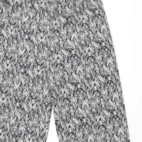 Bonmarché Womens Grey Geometric Polyester Cropped Trousers Size 16 L28 in Regular