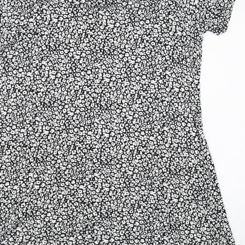 Marks and Spencer Womens Black Floral Viscose A-Line Size 18 Round Neck Pullover