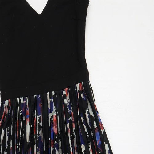 Warehouse Womens Black Geometric Polyester A-Line Size 8 V-Neck Zip - Pleated