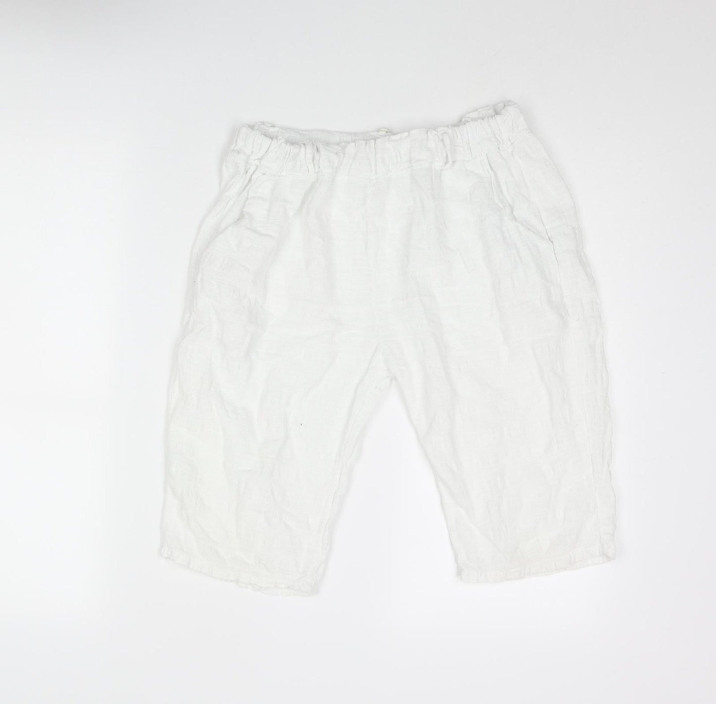 Piaza Italia Womens White Linen Bermuda Shorts Size 26 in L12 in Regular Pull On
