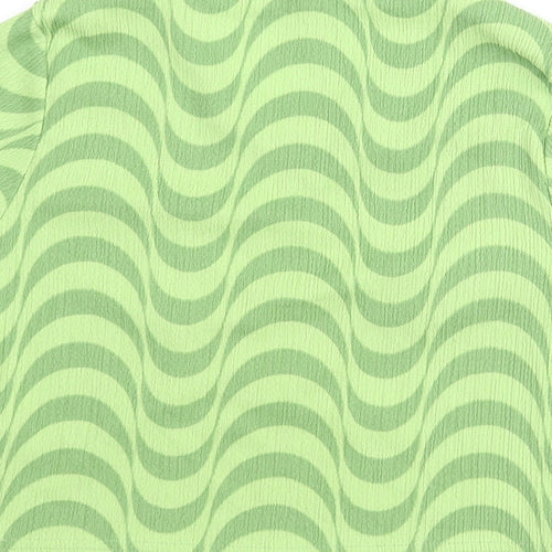 Wednesday's Girl Womens Green Geometric Polyester Cropped T-Shirt Size S Round Neck - Cut Out