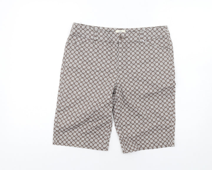 St. John's Bay Womens Brown Geometric Cotton Bermuda Shorts Size 8 L11 in Regular Zip