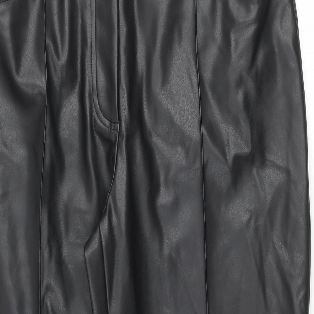 Marks and Spencer Womens Black Polyester Trousers Size 16 L23 in Regular Zip