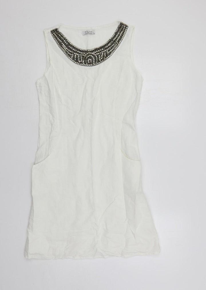d.e.c.k. By Decollage Womens White Linen Shift Size 10 Boat Neck Pullover - Embellished Neckline
