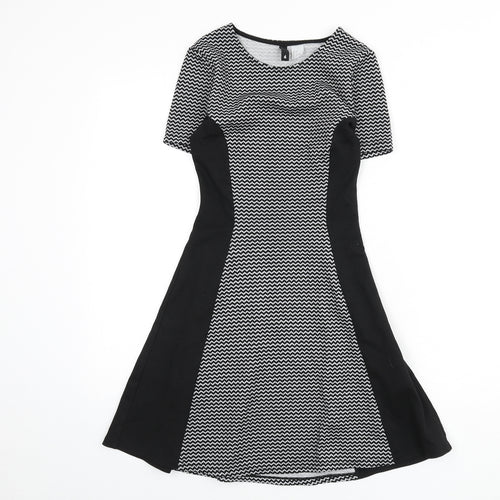 Divided by H&M Womens Black Geometric Polyester A-Line Size 6 Round Neck Pullover - Zig Zag Pattern