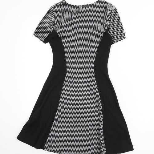 Divided by H&M Womens Black Geometric Polyester A-Line Size 6 Round Neck Pullover - Zig Zag Pattern