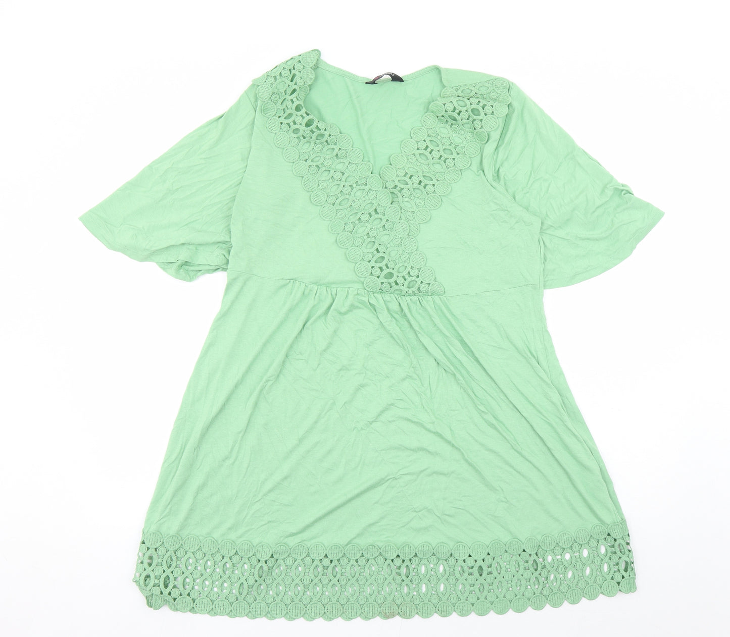 Yours Womens Green Viscose Basic T-Shirt Size 14 V-Neck - Crochet Detail