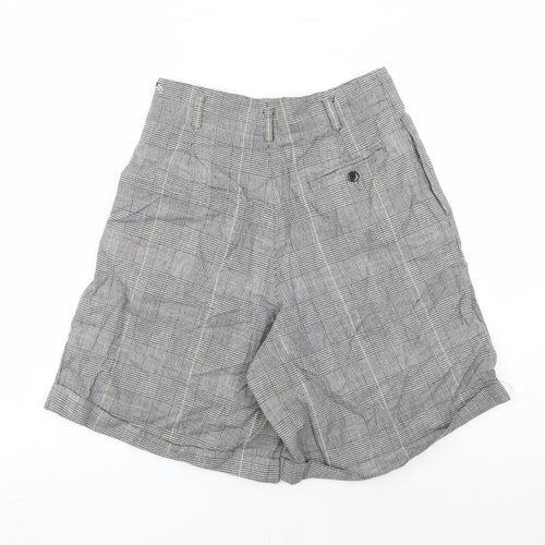 Liz Sport Womens Grey Plaid Cotton Chino Shorts Size 10 L9 in Regular Zip