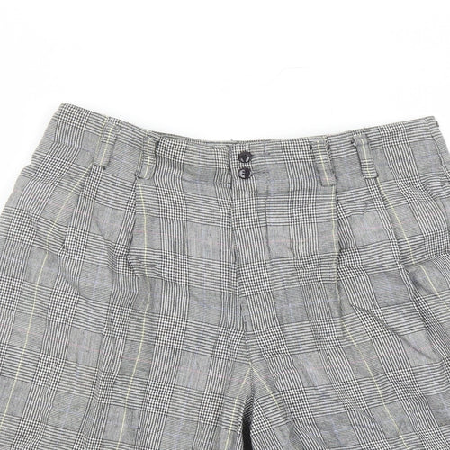 Liz Sport Womens Grey Plaid Cotton Chino Shorts Size 10 L9 in Regular Zip