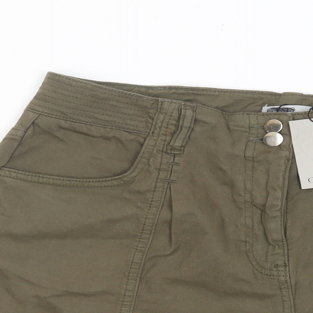 Oasis Womens Green Cotton Basic Shorts Size 12 L4 in Regular Zip - Pockets, Belt Loops