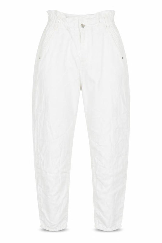 Front view of Zara women’s white cotton mom jeans, size UK 4, 25-inch leg regular zip