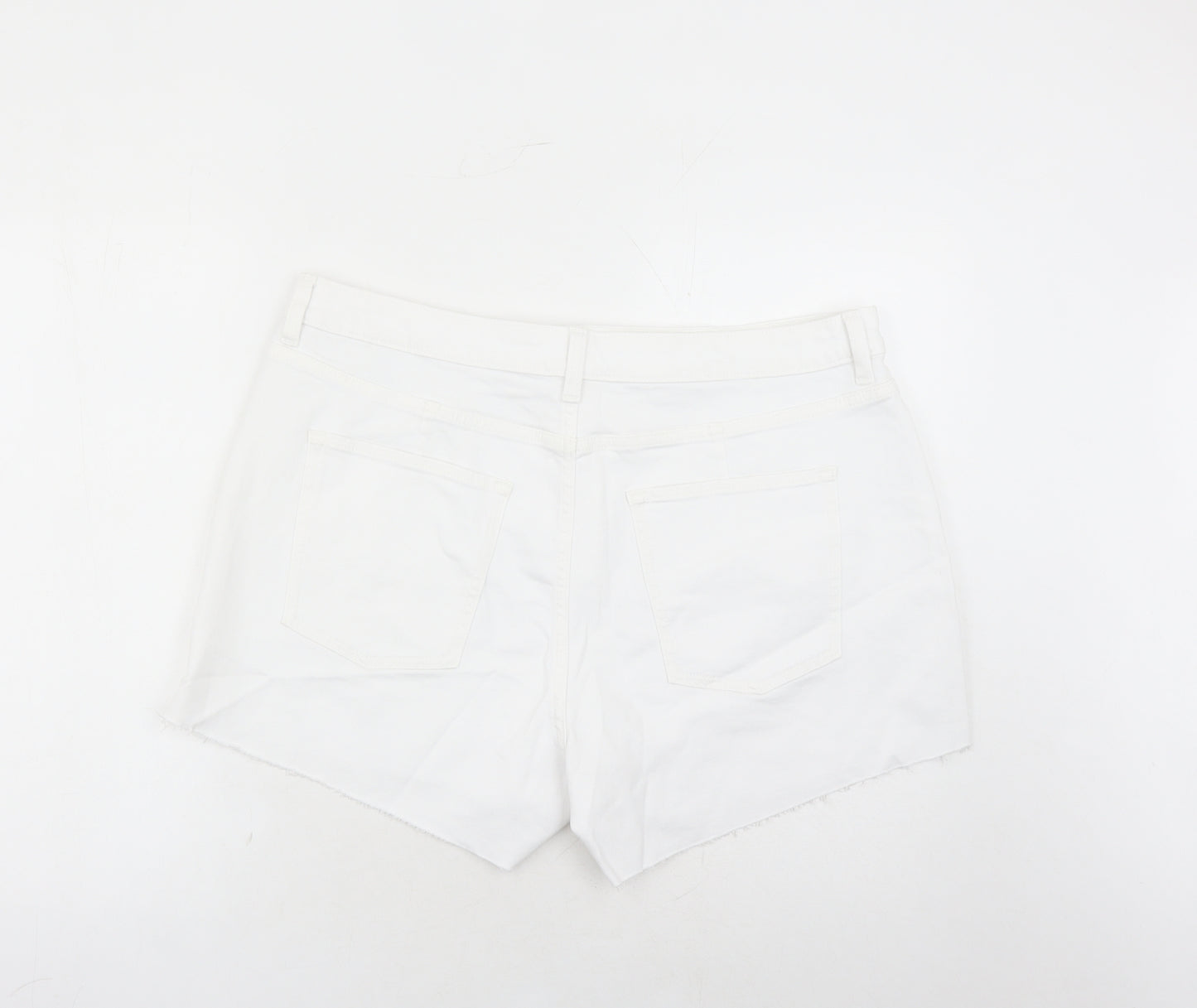 Marks and Spencer Womens White Cotton Mom Shorts Size 20 L4 in Regular Zip