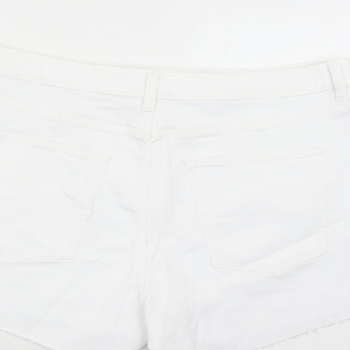 Marks and Spencer Womens White Cotton Mom Shorts Size 20 L4 in Regular Zip