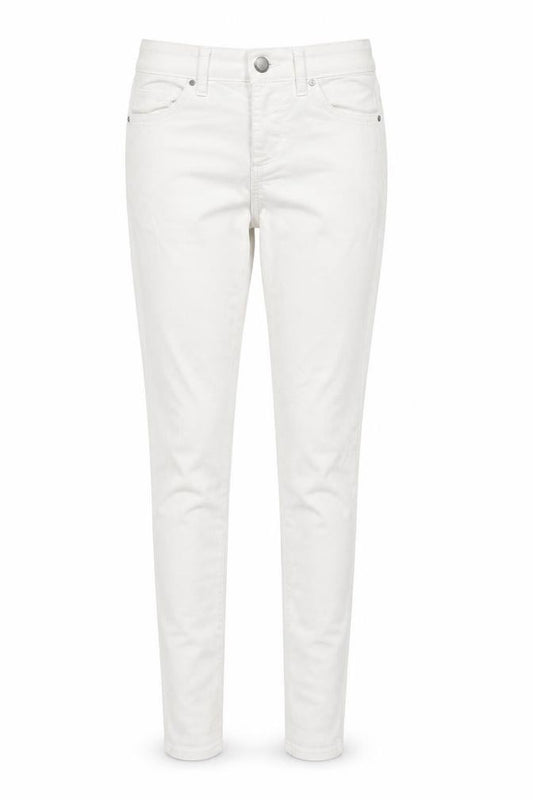Front view of Topshop women’s white cotton skinny jeans, size UK 24, in, 32-inch leg regular zip