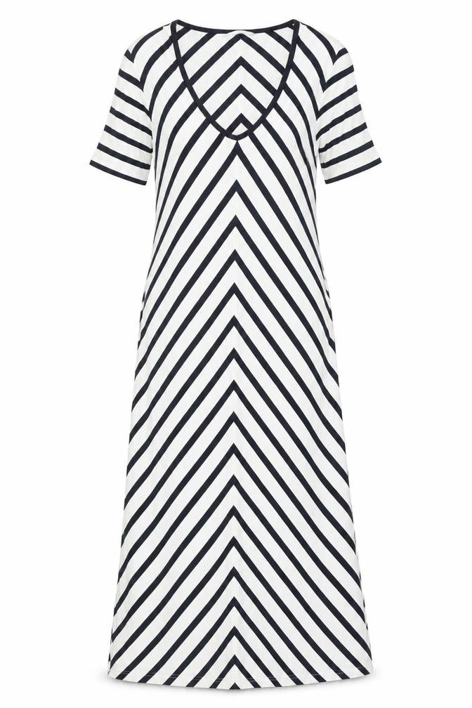 Front view of Classics women’s ivory geometric viscose maxi, size UK 12, v-neck pullover