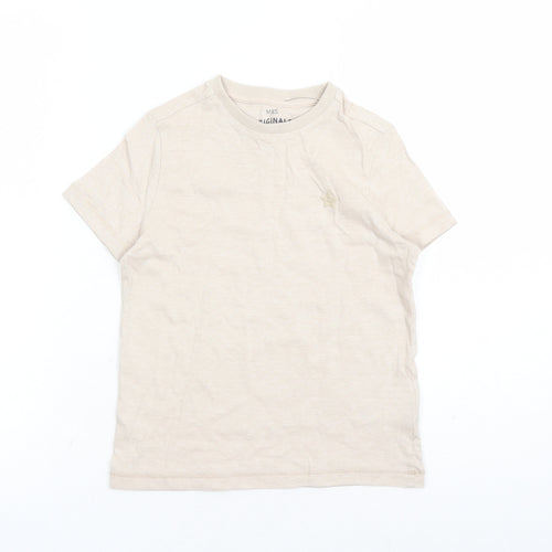 Marks and Spencer Boys Beige Cotton Basic T-Shirt Size 6-7 Years Crew Neck Pullover - Star Detail