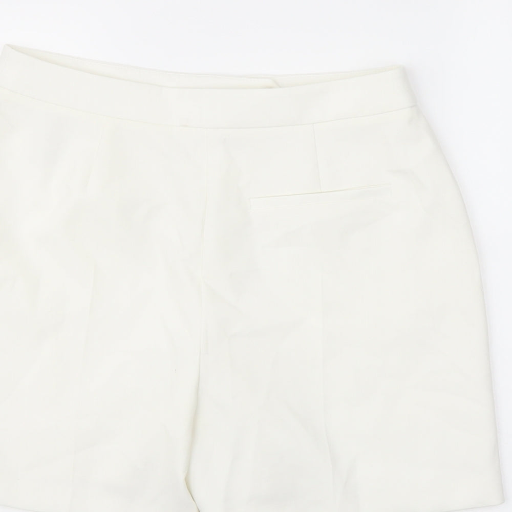 Marks and Spencer Womens Ivory Polyester Chino Shorts Size 12 L5 in Regular Button
