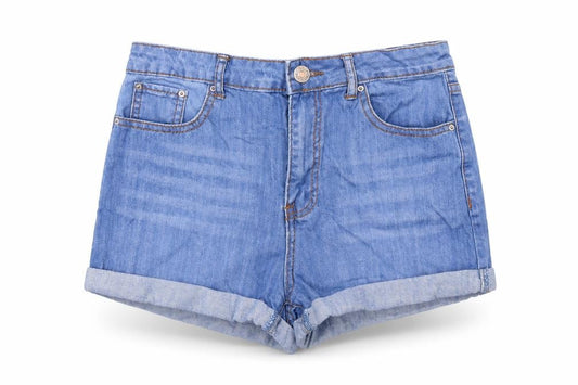 Front view of Forever 21 women’s blue cotton boyfriend shorts, size UK 27, in, 3-inch leg regular zip
