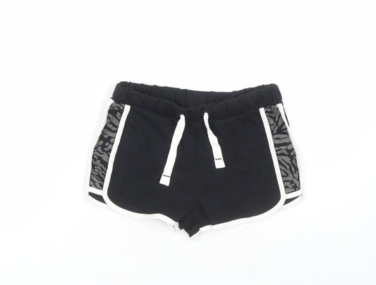 Marks and Spencer Girls Black Geometric 100% Cotton Sweat Shorts Size 8-9 Years Regular Drawstring - Elasticated Waist