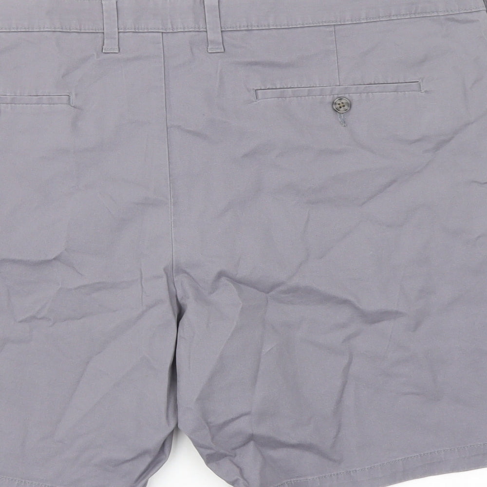 Marks and Spencer Mens Grey Cotton Chino Shorts Size 44 in L8 in Regular Button