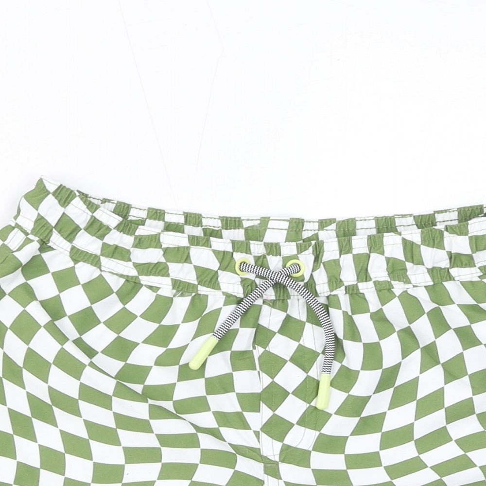 Marks and Spencer Boys Green Geometric Polyester Sweat Shorts Size 7-8 Years Regular Drawstring - Swim Shorts, Waist 24in, Inside Leg 4in