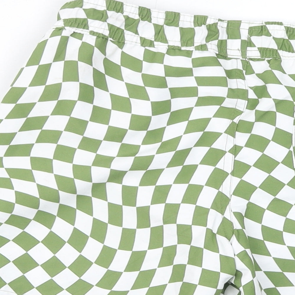 Marks and Spencer Boys Green Geometric Polyester Sweat Shorts Size 7-8 Years Regular Drawstring - Swim Shorts, Waist 24in, Inside Leg 4in