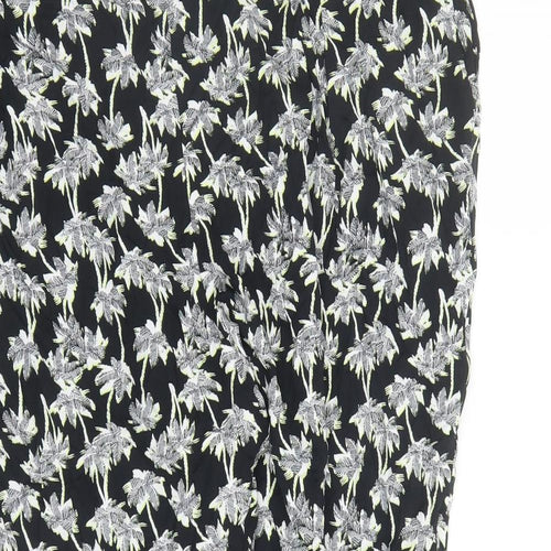 Marks and Spencer Womens Black Geometric Viscose Carrot Trousers Size 24 L26 in Regular - Elasticated Waist Pockets Short Leg