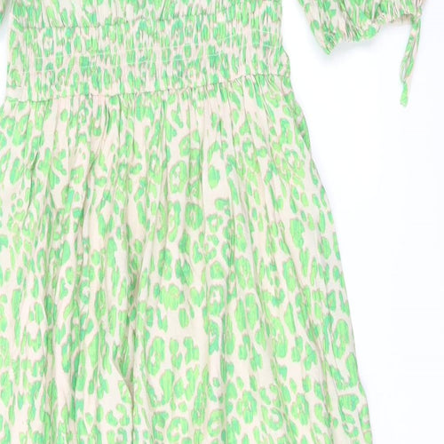 Marks and Spencer Womens Green Animal Print Viscose A-Line Size 8 V-Neck Pullover