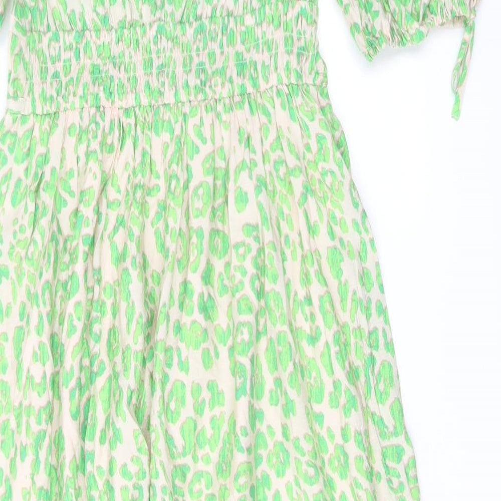 Marks and Spencer Womens Green Animal Print Viscose A-Line Size 8 V-Neck Pullover