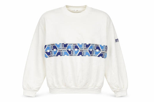 Front view of Limbas women’s white geometric polyester pullover sweatshirt, size M, pullover