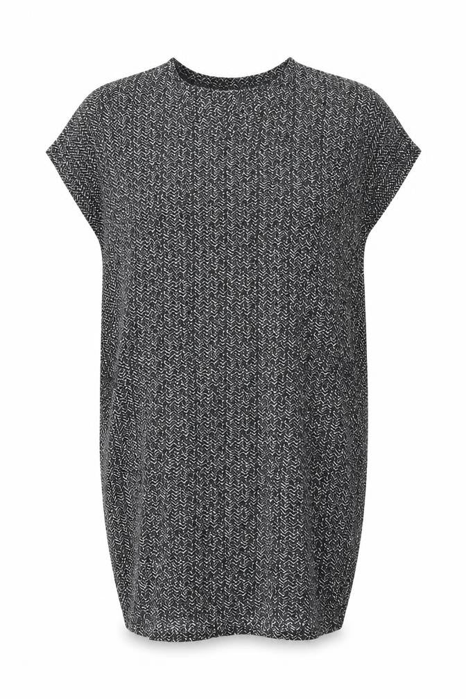 Front view of Bodacious women’s black geometric polyester shift, size L, v-neck pullover