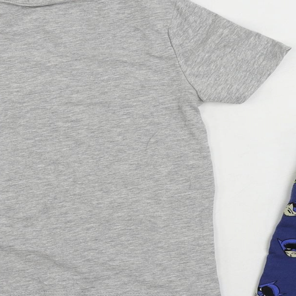 Marks and Spencer Boys Blue Geometric Cotton Pyjama Set Size 5-6 Years Pullover - Batman