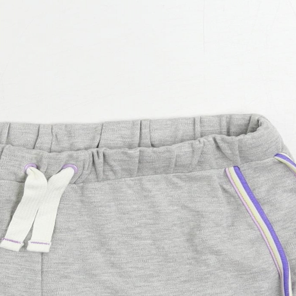 Marks and Spencer Girls Grey Cotton Sweat Shorts Size 9-10 Years Regular Drawstring - Contrasting Trim