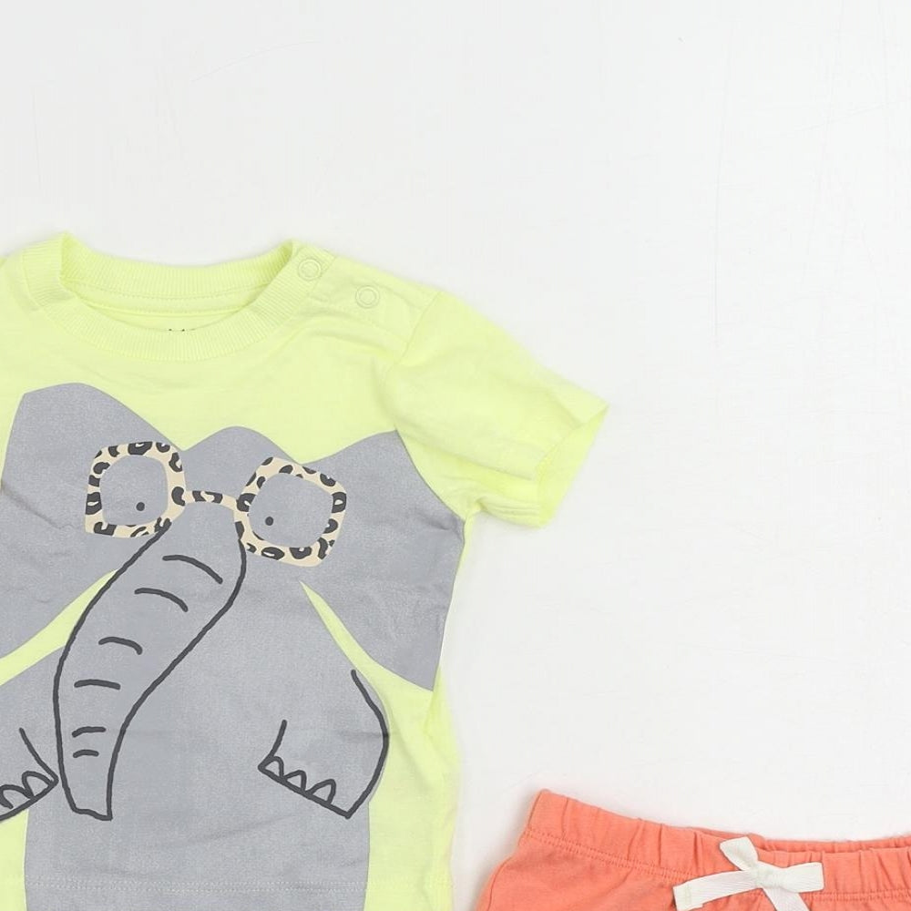 Marks and Spencer Baby Yellow Cotton Shorts Set Outfit/Set Size 0-3 Months Snap - Elephant