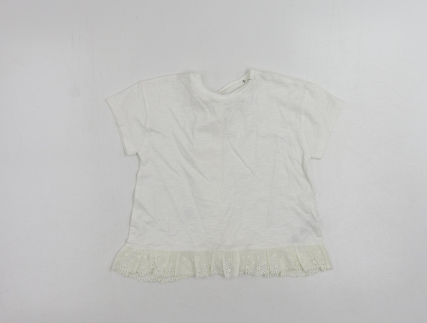 Marks and Spencer Girls White Cotton Pullover T-Shirt Size 5-6 Years Crew Neck Pullover - Ruffle