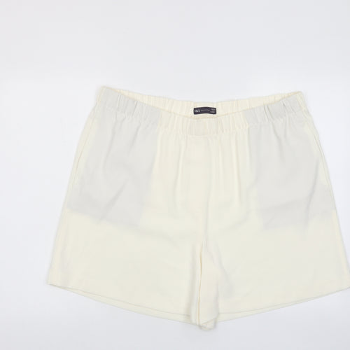 Marks and Spencer Womens Ivory Polyester Bermuda Shorts Size 20 L8 in Regular Pull On - Pockets