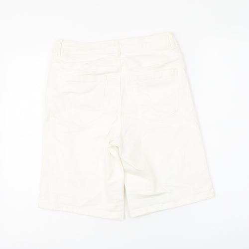 Marks and Spencer Womens Ivory Cotton Boyfriend Shorts Size 8 L10 in Regular Button
