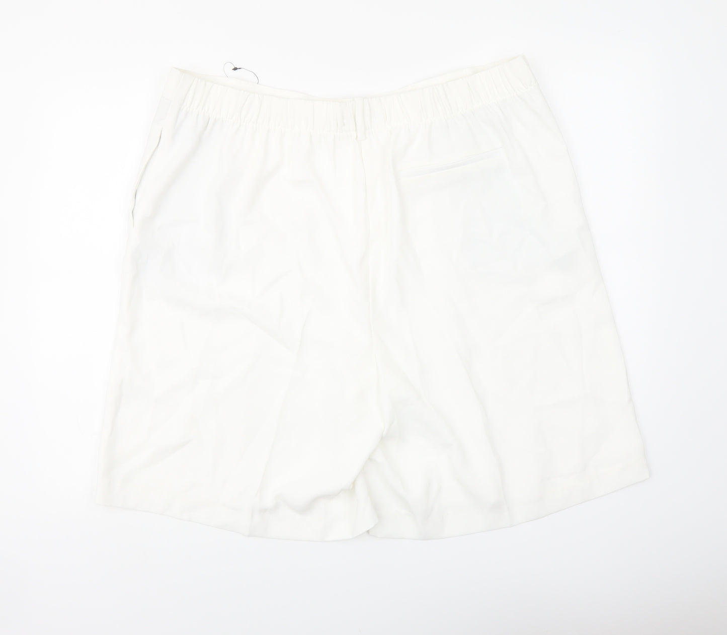 Marks and Spencer Womens Ivory Polyester Basic Shorts Size 20 L10 in Regular Pull On