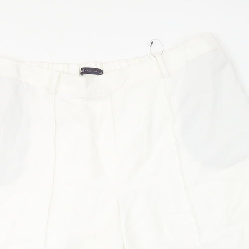 Marks and Spencer Womens Ivory Polyester Basic Shorts Size 20 L10 in Regular Pull On