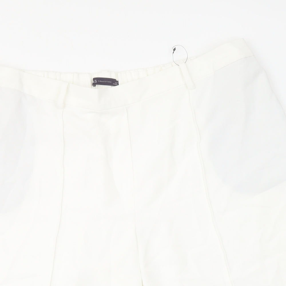 Marks and Spencer Womens Ivory Polyester Basic Shorts Size 20 L10 in Regular Pull On
