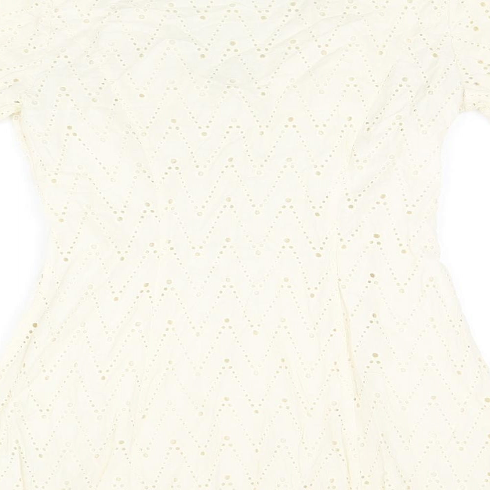YAS Womens Ivory Cotton Shift Size S V-Neck Button