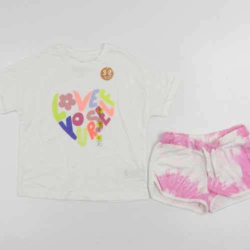Marks and Spencer Girls White Cotton Pullover T-Shirt Size 6-7 Years Crew Neck Pullover - Tie Dye Shorts Set