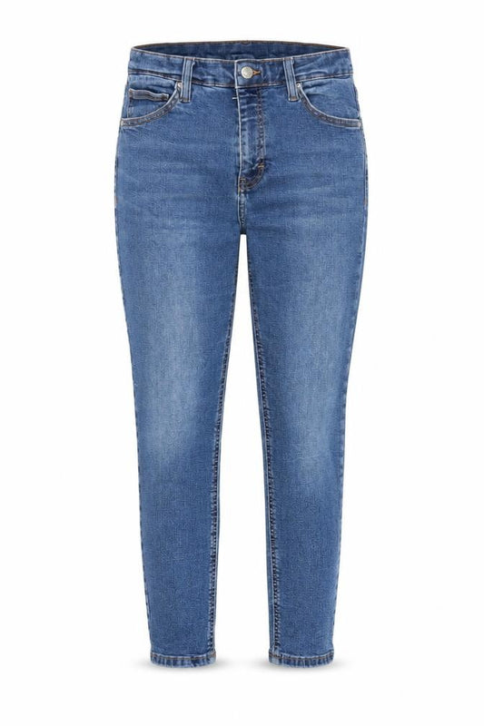 Front view of Topshop women’s blue cotton cropped jeans, size UK 28, in, 24-inch leg regular zip - pockets