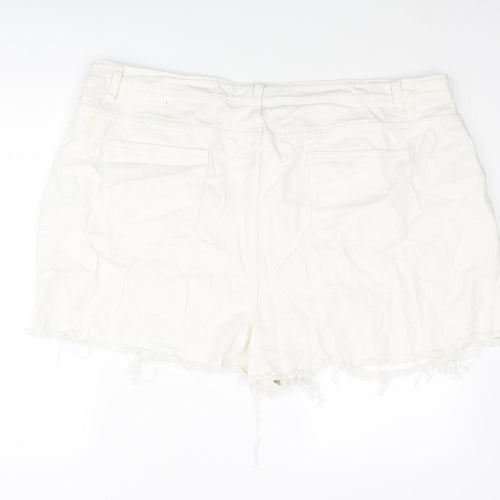 Boohoo Womens White Cotton Cut-Off Shorts Size 26 Regular Zip - Heavily Distressed