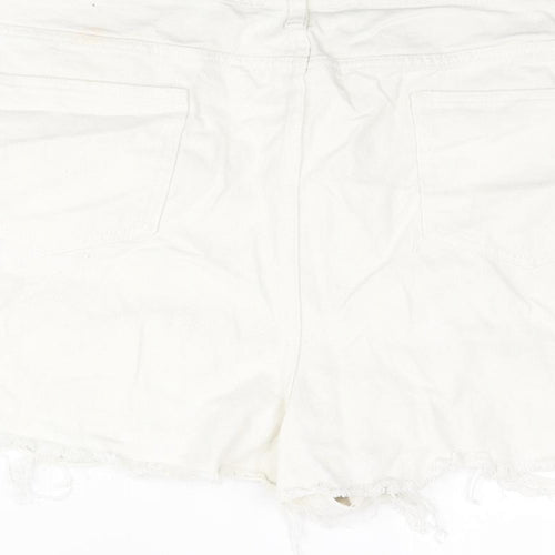 Boohoo Womens White Cotton Cut-Off Shorts Size 26 Regular Zip - Heavily Distressed