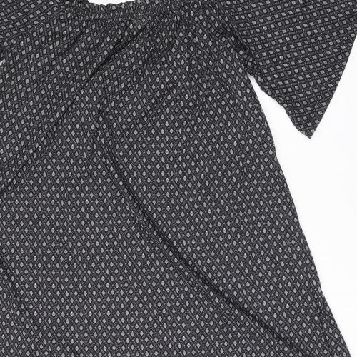 H&M Womens Black Geometric Polyester Shift Size S Off the Shoulder Pullover