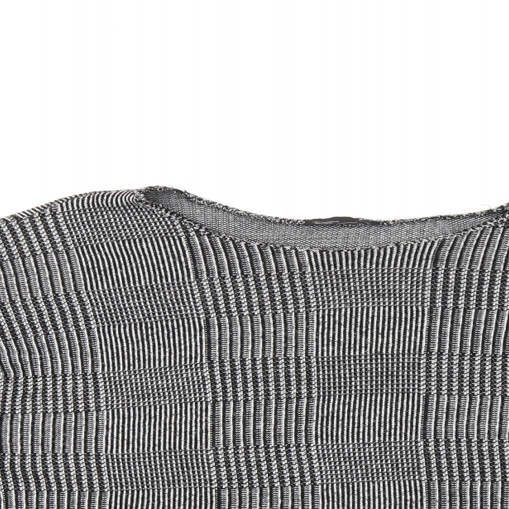 Zara Womens Grey Geometric Polyester Cropped T-Shirt Size L Round Neck