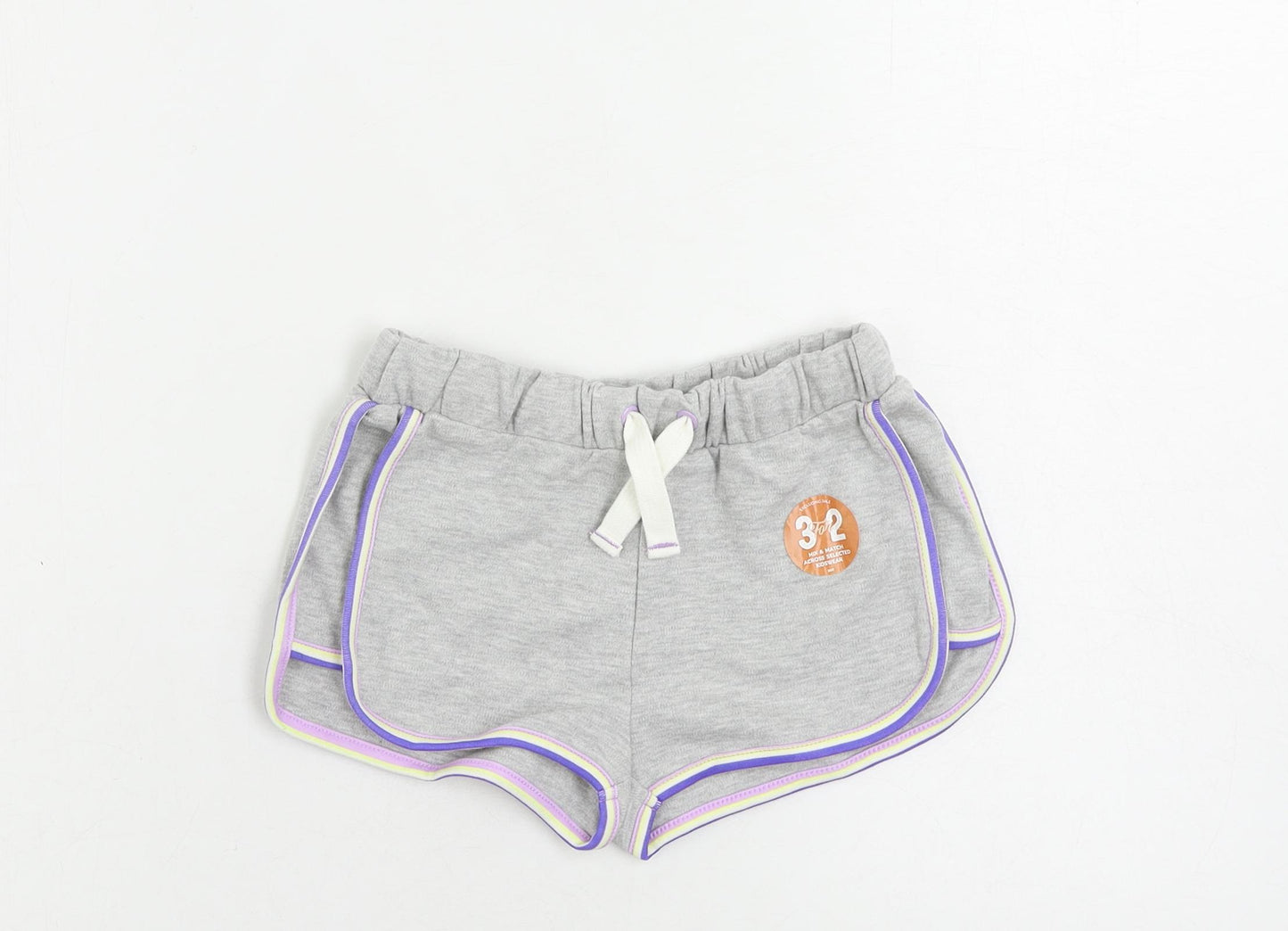 Marks and Spencer Girls Grey Cotton Sweat Shorts Size 6-7 Years Regular Drawstring - Contrasting Trim