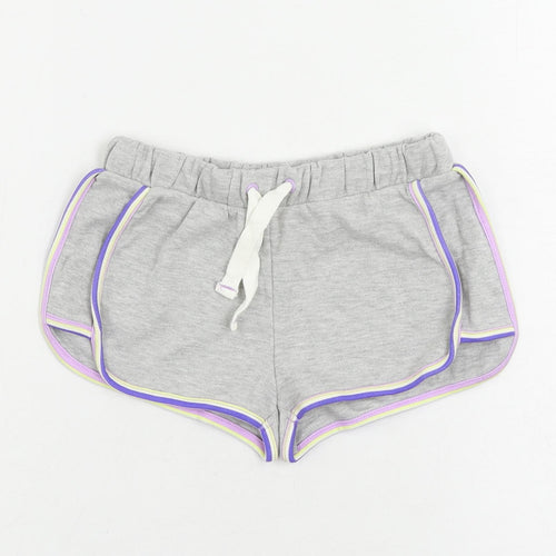 Marks and Spencer Girls Grey Cotton Sweat Shorts Size 6-7 Years Regular Drawstring - Contrasting Trim